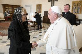 Pope Francis Meets President of Slovenia - Vatican