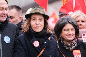 Public Service Demonstration - Paris