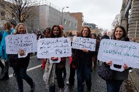 Public Service Demonstration - Paris