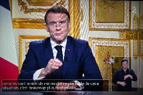 French President Emmanuel Macron adresses a speech after the censure of Michel Barnier's - Paris