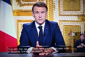 French President Emmanuel Macron adresses a speech after the censure of Michel Barnier's - Paris