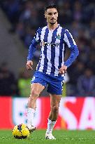 FC Porto v Casa Pia AC - Liga Portugal Betclic