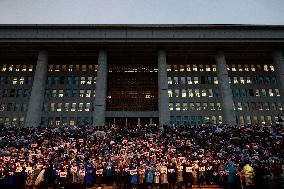 Citizens And Lawmakers Overturn President Yoon’s Martial Law Declaration, Leaving Him In Crisis