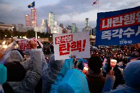 Citizens And Lawmakers Overturn President Yoon’s Martial Law Declaration, Leaving Him In Crisis