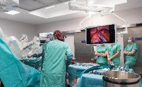 Surgery Performed Using The Da Vinci Medical Robot