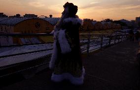 Santa Claus Tours Sonora Market In Mexico City