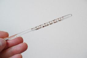 Mercury Thermometers Banned from 2026