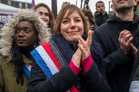 Public Service Demonstration - Paris