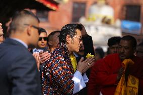 Bhutanese King Jigme Khesar Namgyel Wangchuk Visits Swayambhunath Stupa In Stopover Visit