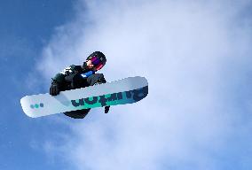 FIS Snowboard Halfpipe 2024 Qualifications - China