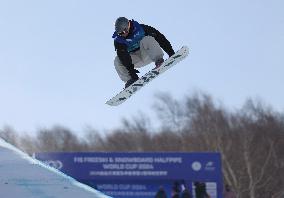 FIS Snowboard Halfpipe 2024 Qualifications - China