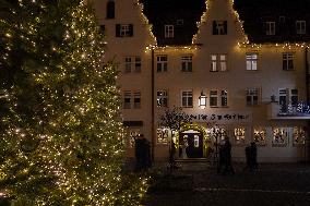 Annual Fairytale Bavarian Christmas Illumination And Christmas Markets In Abensberg