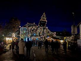 Annual Fairytale Bavarian Christmas Illumination And Christmas Markets In Abensberg