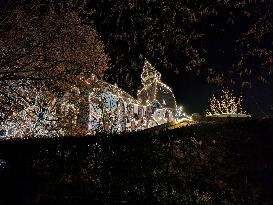 Annual Fairytale Bavarian Christmas Illumination And Christmas Markets In Abensberg