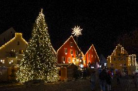 Annual Fairytale Bavarian Christmas Illumination And Christmas Markets In Abensberg