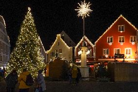 Annual Fairytale Bavarian Christmas Illumination And Christmas Markets In Abensberg