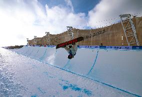 FIS Snowboard Halfpipe 2024 Qualifications - China