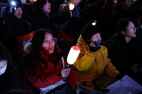 Falls Into Chaos As Lawmakers Overturn President Yoon Suk-yeol’s Martial Law In South Korea