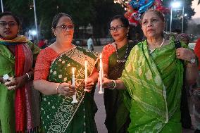 Lighting Candles In Memory Of Victim In Dhaka.