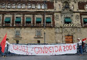 Palestinian Activists And Supporters Demonstrate Against The Genocide In Gaza At The Zócalo In Mexico City