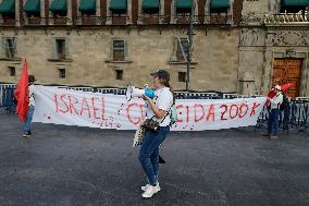 Palestinian Activists And Supporters Demonstrate Against The Genocide In Gaza At The Zócalo In Mexico City