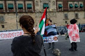 Palestinian Activists And Supporters Demonstrate Against The Genocide In Gaza At The Zócalo In Mexico City