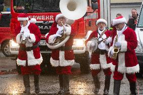 Santa Claus Comes With Hilicopter In Essen Steele