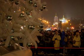 Ukraine's Main Christmas Tree After Its Lights Were Switched On