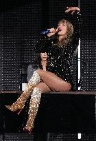 Taylor Swift In Concert - Vancouver