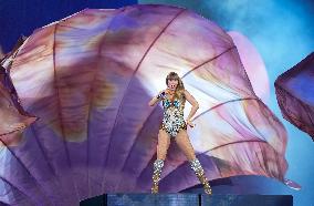 Taylor Swift In Concert - Vancouver