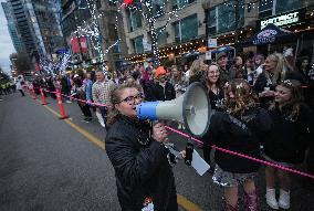 Fans At Taylor Swift Concert - Vancouver