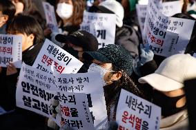 Nationwide Protests Demand President Yoon Suk Yeol’s Impeachment In South Korea