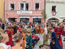 Landshut Wedding: A Grand Historical Pageant In Bavaria