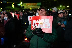 Nationwide Protests Demand President Yoon Suk Yeol’s Impeachment In South Korea