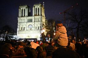 Notre-Dame Reopening Outside Atmosphere - Paris