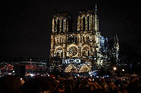 Notre-Dame Reopening Outside Atmosphere - Paris