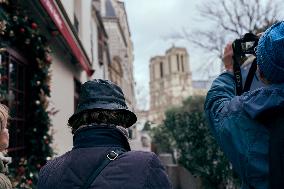 Notre-Dame Reopening Outside Atmosphere - Paris