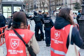 Notre-Dame Reopening Outside Atmosphere - Paris