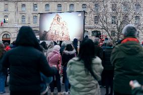 Notre-Dame Reopening Outside Atmosphere - Paris