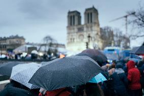 Notre-Dame Reopening Outside Atmosphere - Paris