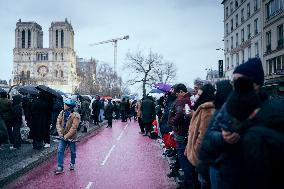 Notre-Dame Reopening Outside Atmosphere - Paris