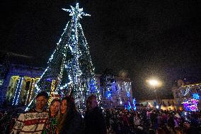 Colombia Stars Christmas Season