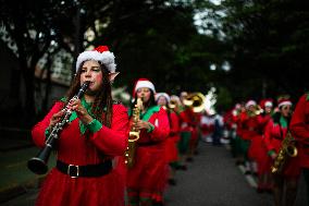 Colombia Stars Christmas Season