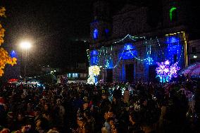 Colombia Stars Christmas Season