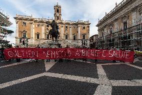 Demonstration Against The Policies Of The Mayor Of Rome Roberto Gualtieri