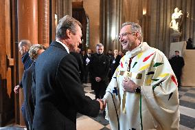 Start Of The First Mass For The Public Notre-Dame Cathedral - Paris