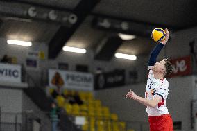 ZAKSA Kedzierzyn Kozle v GKS Katowice - Plus Liga