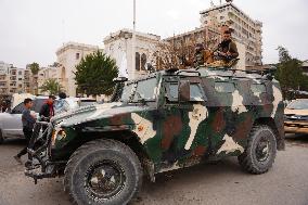 Celebrations Of Controlling Hama Continue In Al-Assi Square