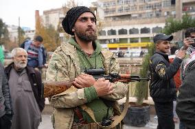 Celebrations Of Controlling Hama Continue In Al-Assi Square