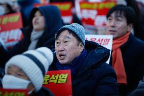 'Impeach Yoon Suk-yeol, Leader Of Treason, Immediately' Rally Demands Swift Action In South Korea